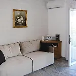 Sunny Terrace In Biograd Daire Biograd Na Moru