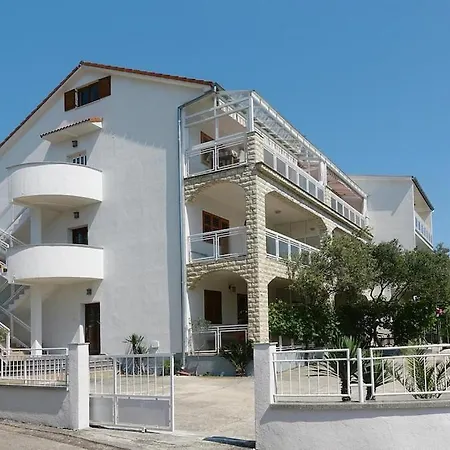 Appartement Sunny Terrace In Biograd Biograd Na Moru