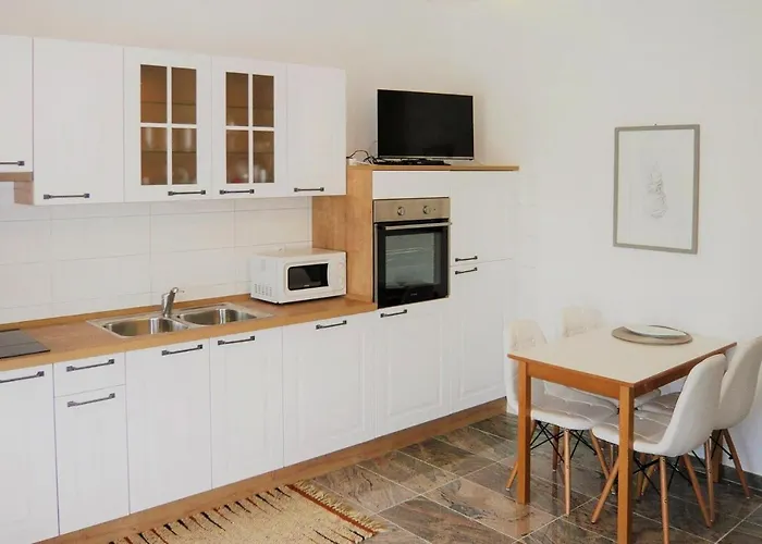 Апартаменты Sunny Terrace Apartment In Biograd *
